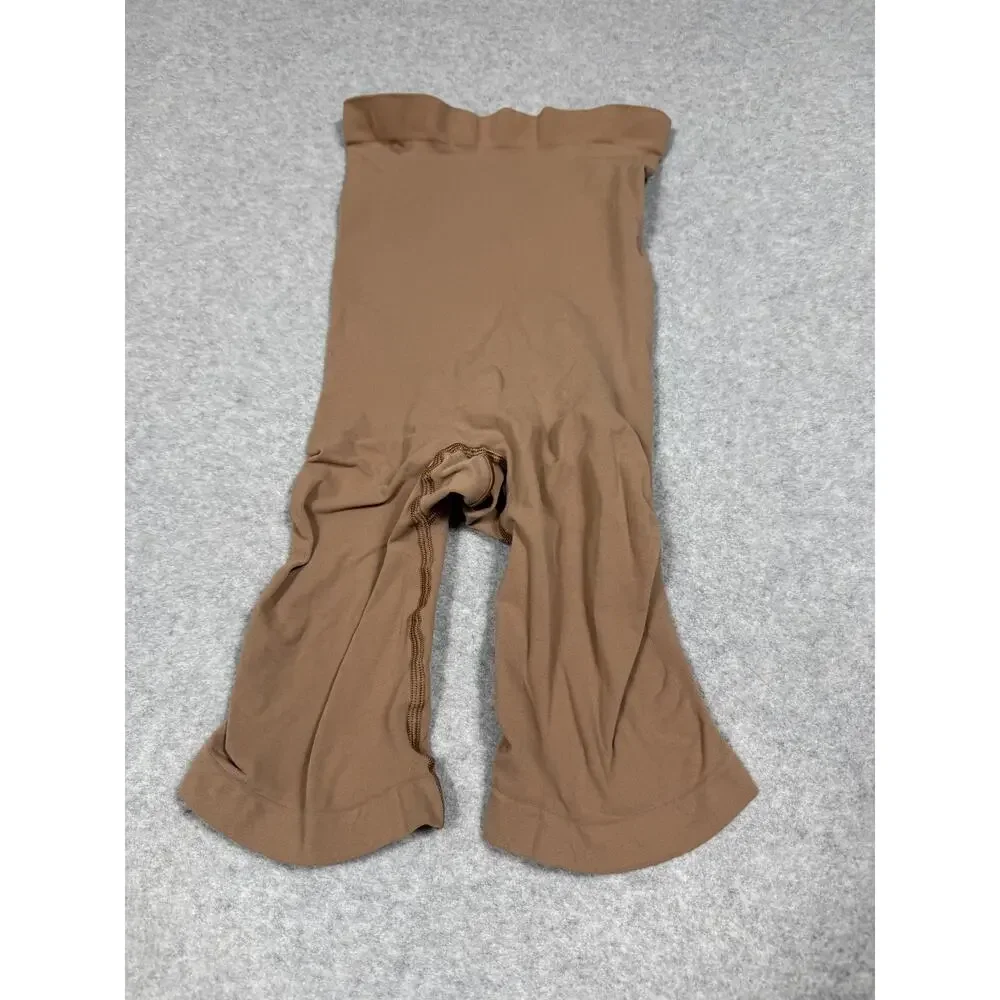 SKIMS Seamless Sculpt Strapless Mid Thigh Womens Size L